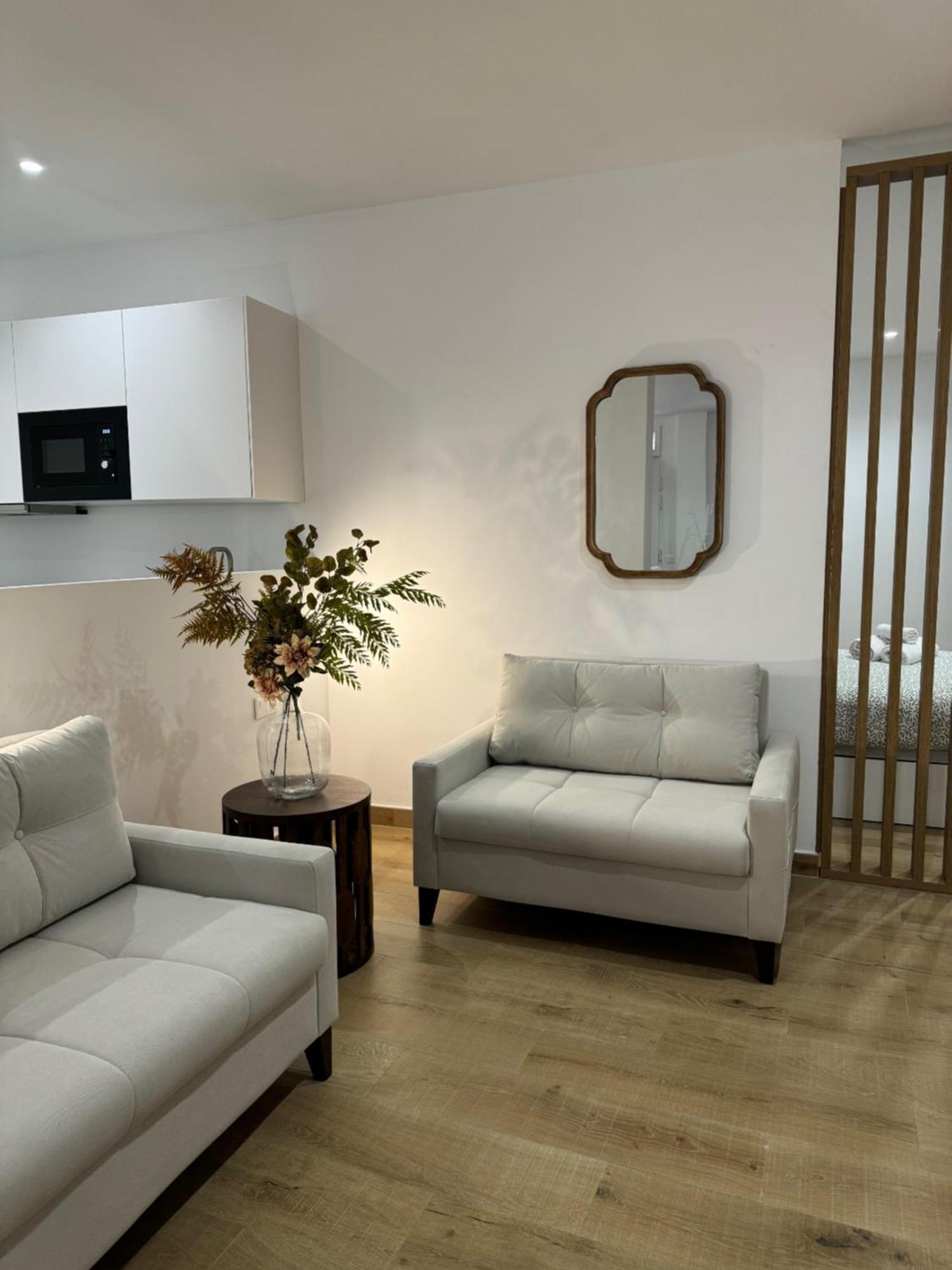 Alderete Suites Málaga Eksteriør bilde